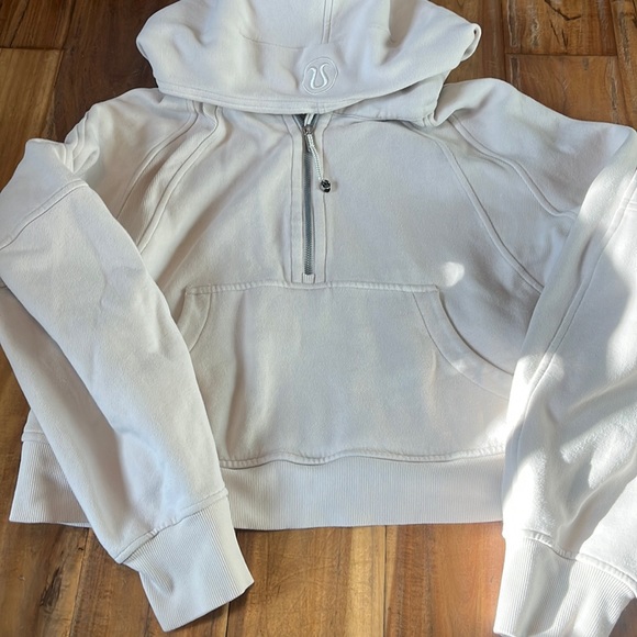 lululemon athletica Sweaters - M/L Scuba Quarter zip